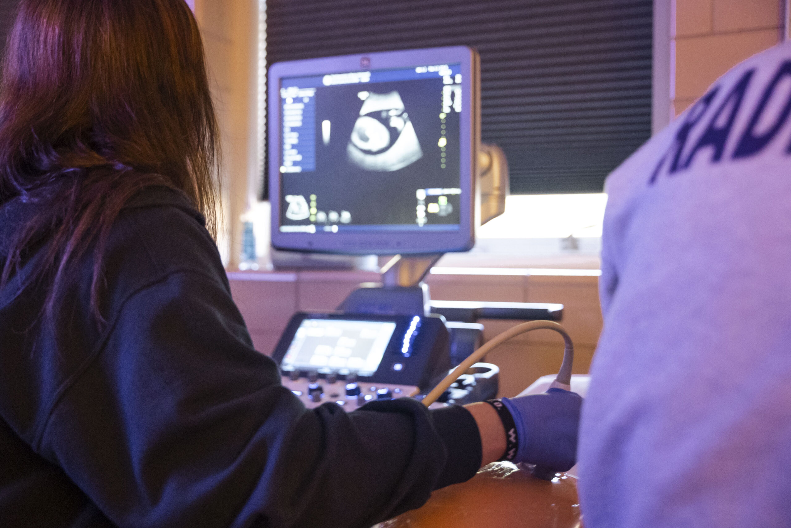 NSU Sonography students gain experience in ultrasound scans