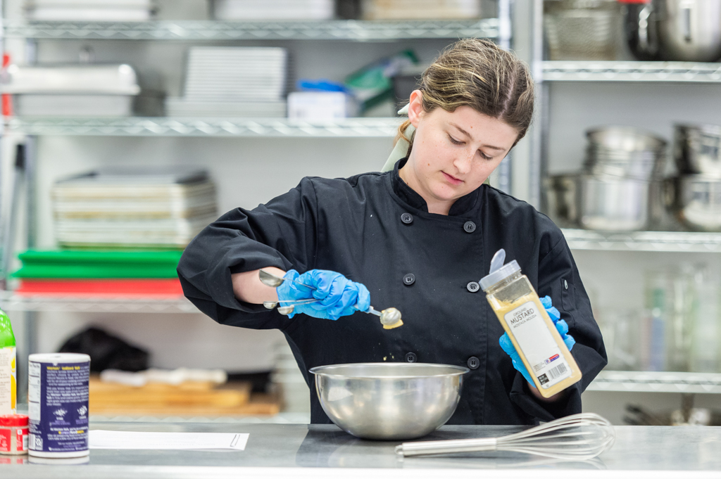 NSU student gains hands-on experience in a kitchen