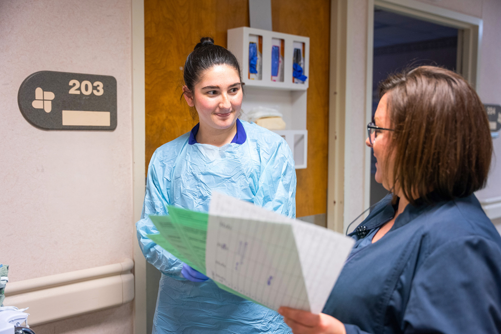 NRMC nurse assists NSU Nursing student
