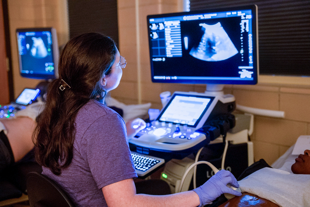 NSU sonography student practice taking ultrasound photos