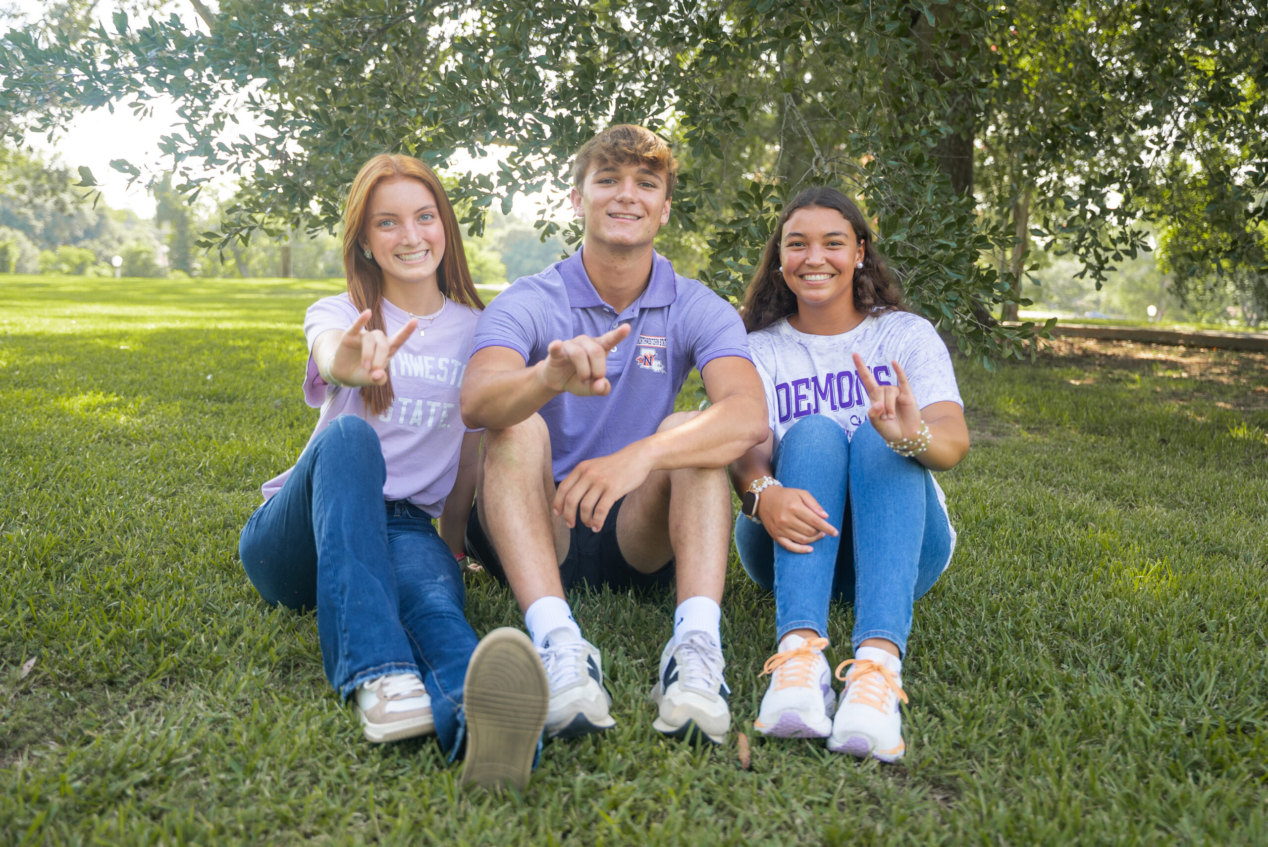 NSU students pose in the lawn