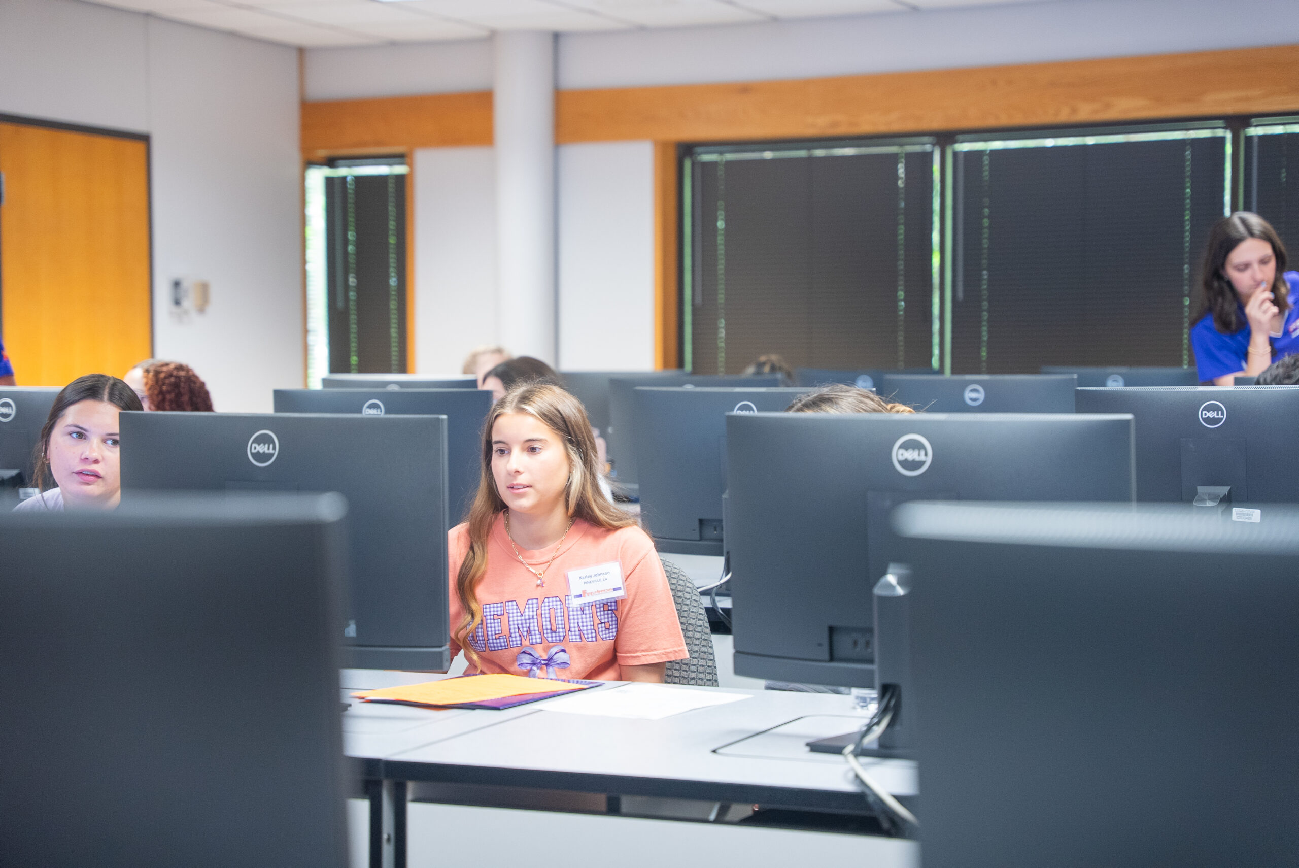 NSU students working in computer lab