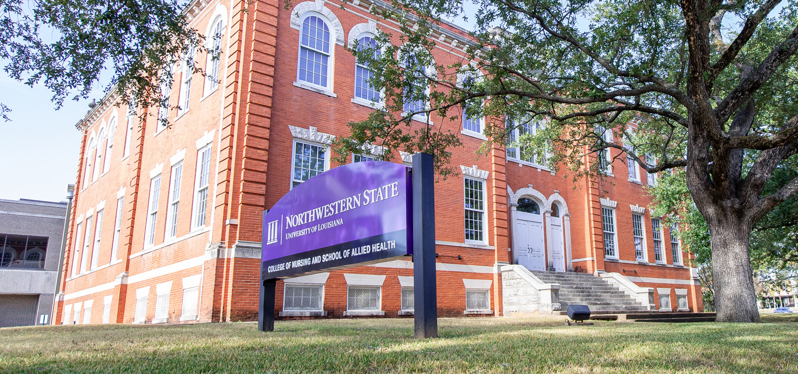 Outside of building at CONSAH Shreveport Campus (NSU)