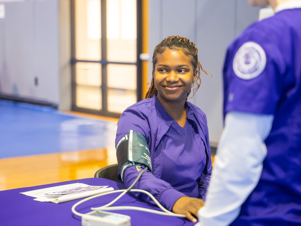 NSU nursing student at NSU Wellness Fest