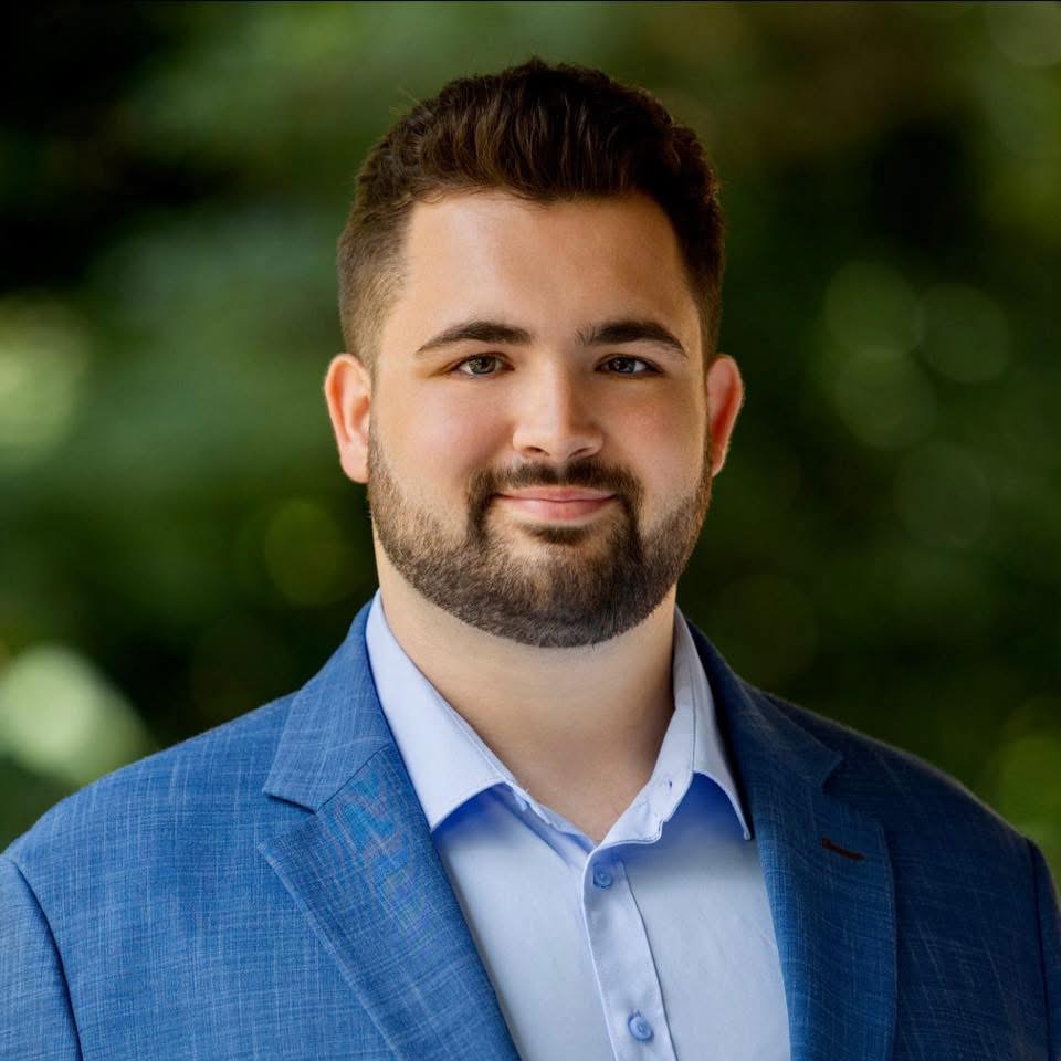 NSU alumnus, Scott Fowler, poses for a headshot