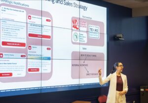 NSU student Valeria Mendieta Montoya pitched her idea for an intelligent dining reservation platform to win the 2025 Inferno Pitch.  She will advance to the Pelican Cup competition, a state-wide entrepreneurship competition for college students. 