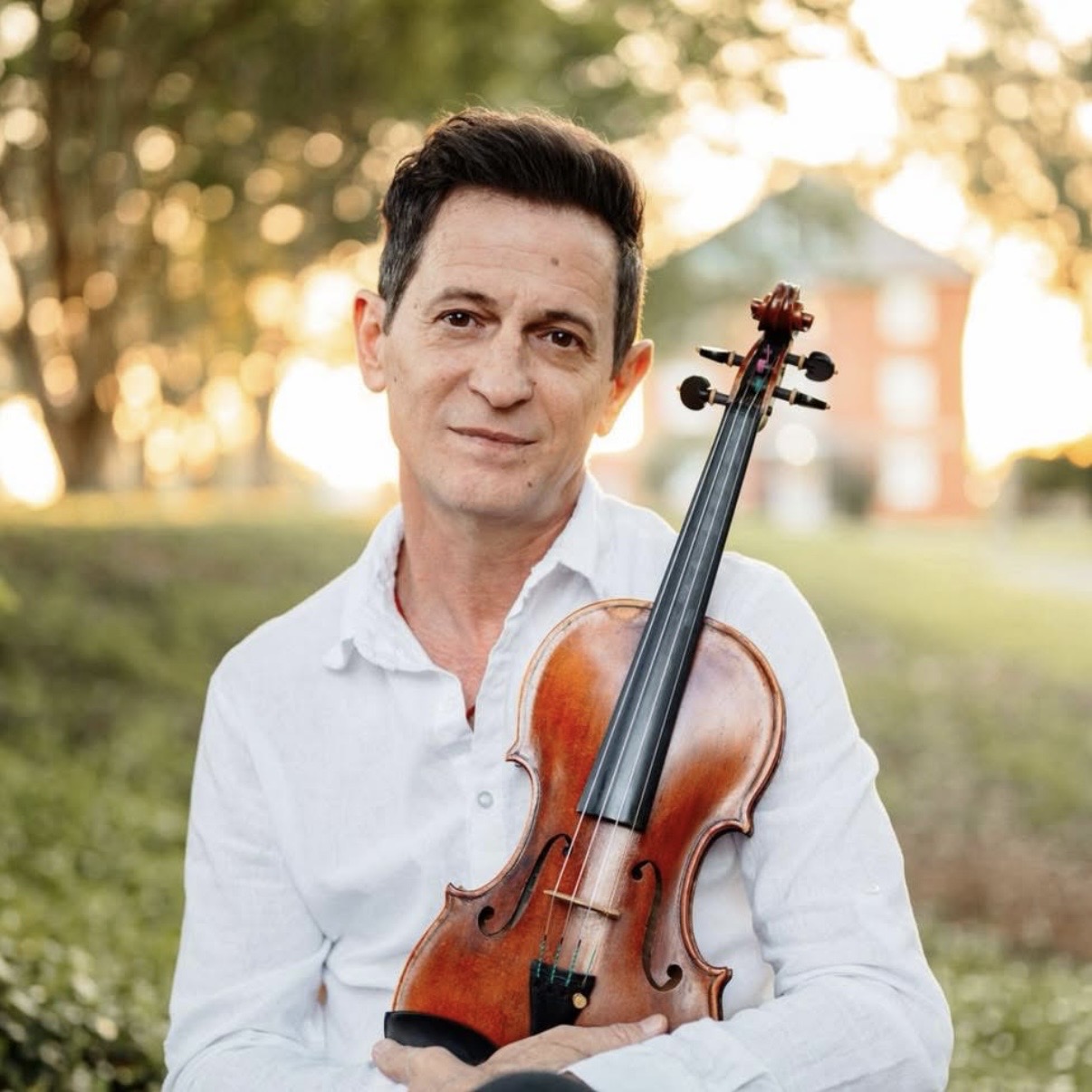 Andrej Kurt headshot