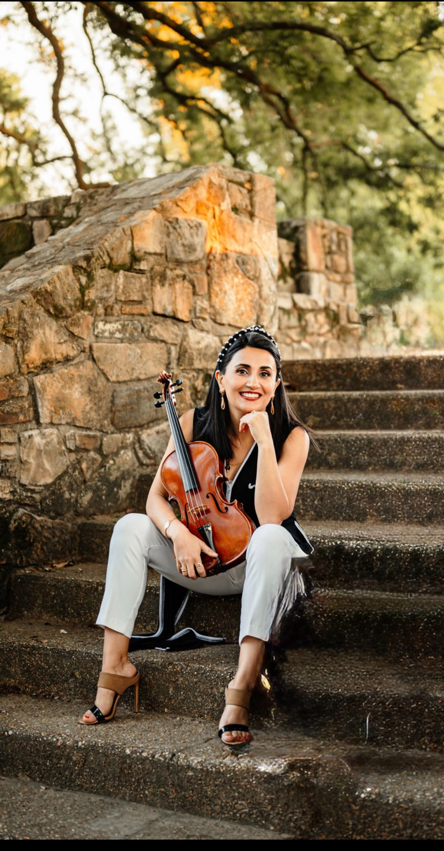 Sofiko Tchetchetshavilli headshot