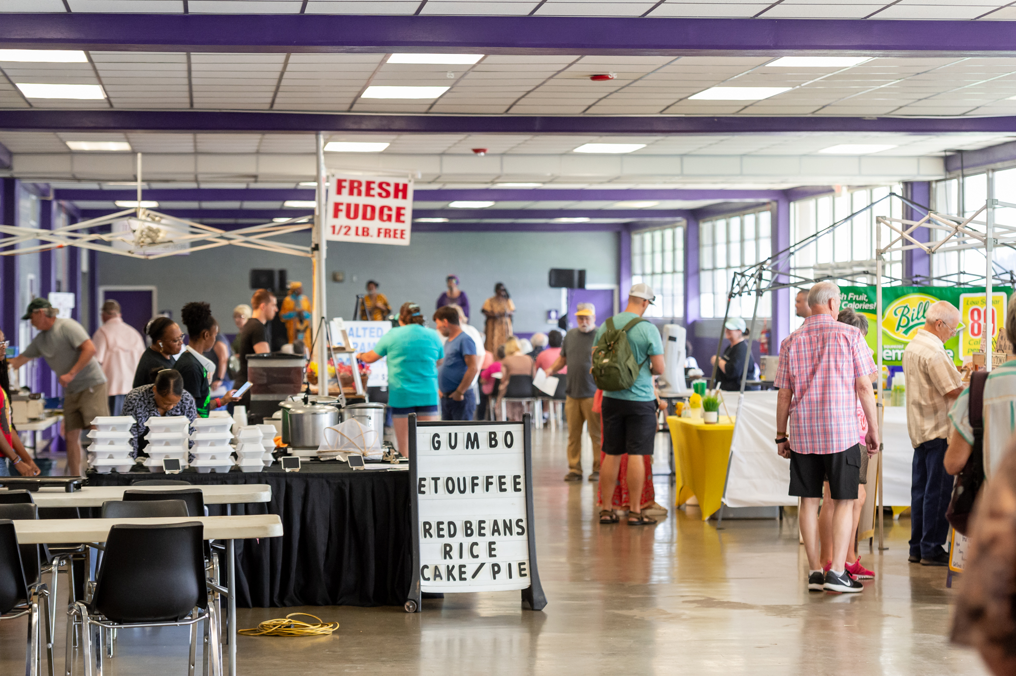 people dancing at the Louisiana Folk Festival