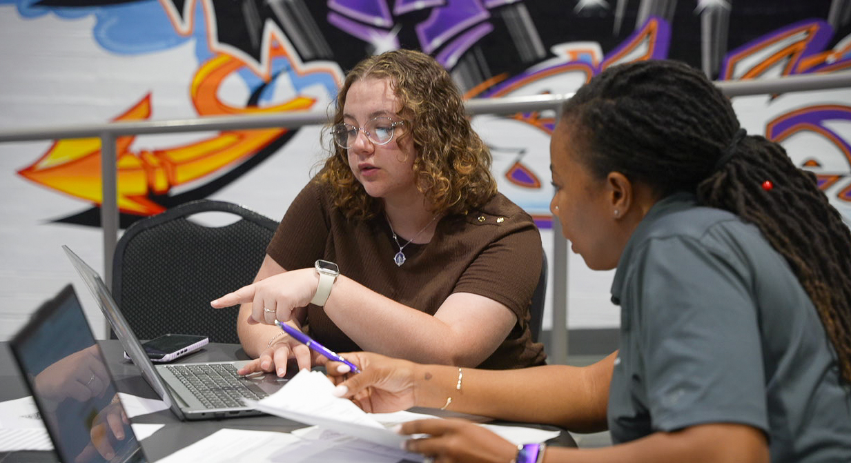 NSU student Lindy Aney, left, participates in a mock interview with Tarkeisha Mackey of Boise Cascade during Career Fair Prep Week.