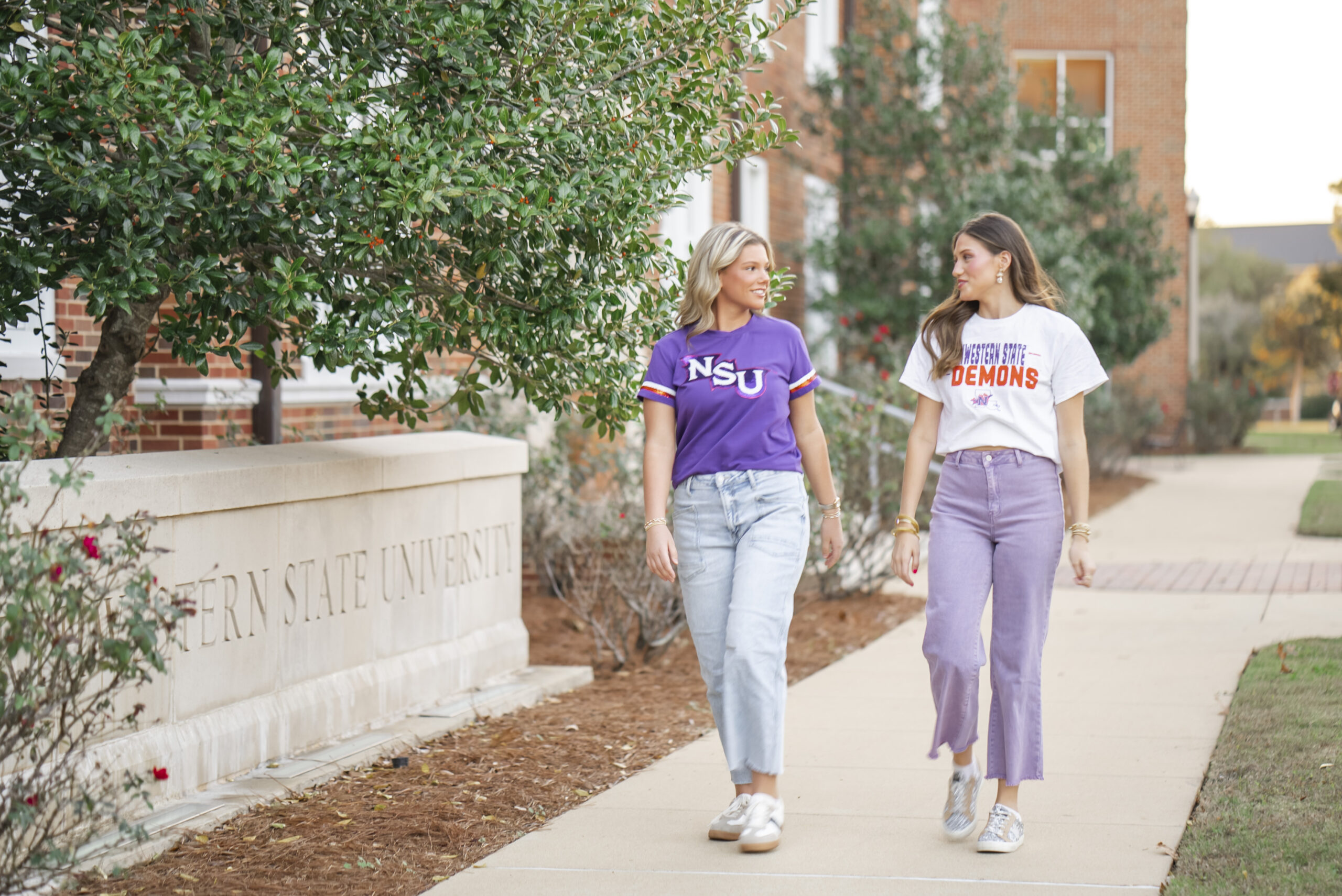 NSU students walking on campus