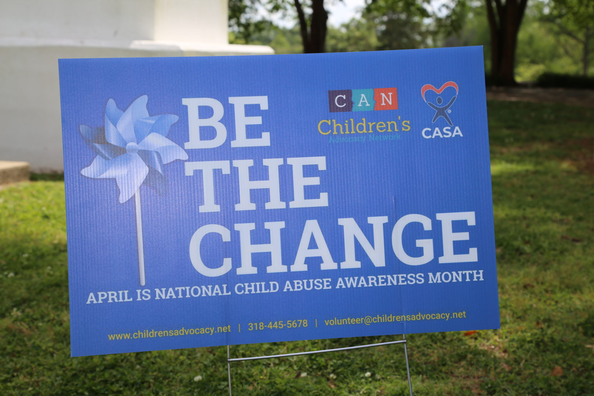 Planting Hope: NSU Social Work plant pinwheels for Child Abuse ...
