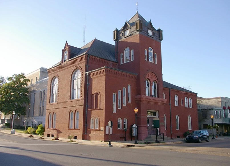 Old Courthouse Museum