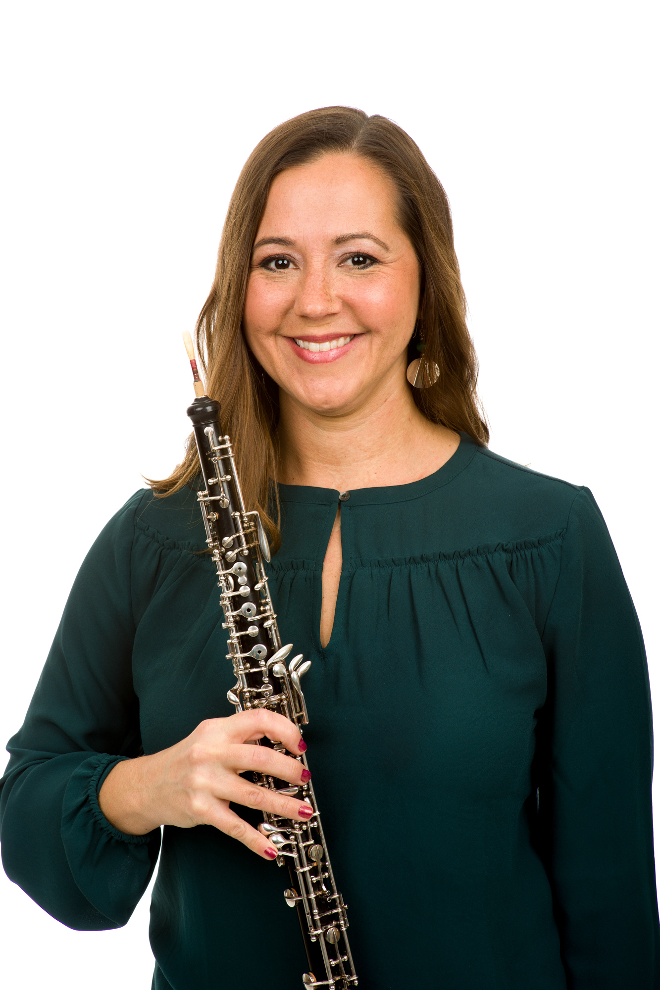 Leah Forsyth headshot holding an instrument