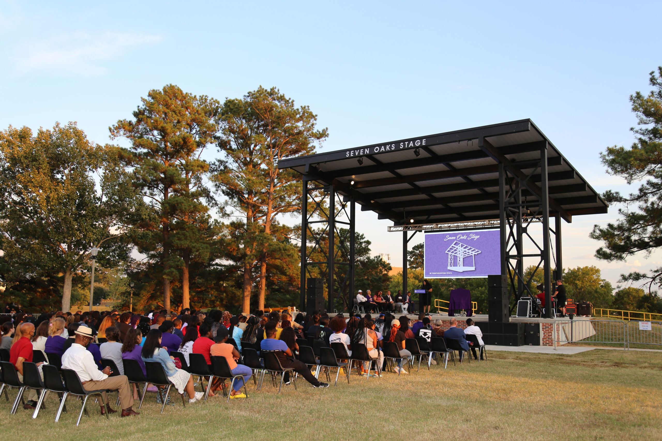 Seven Oaks Stage