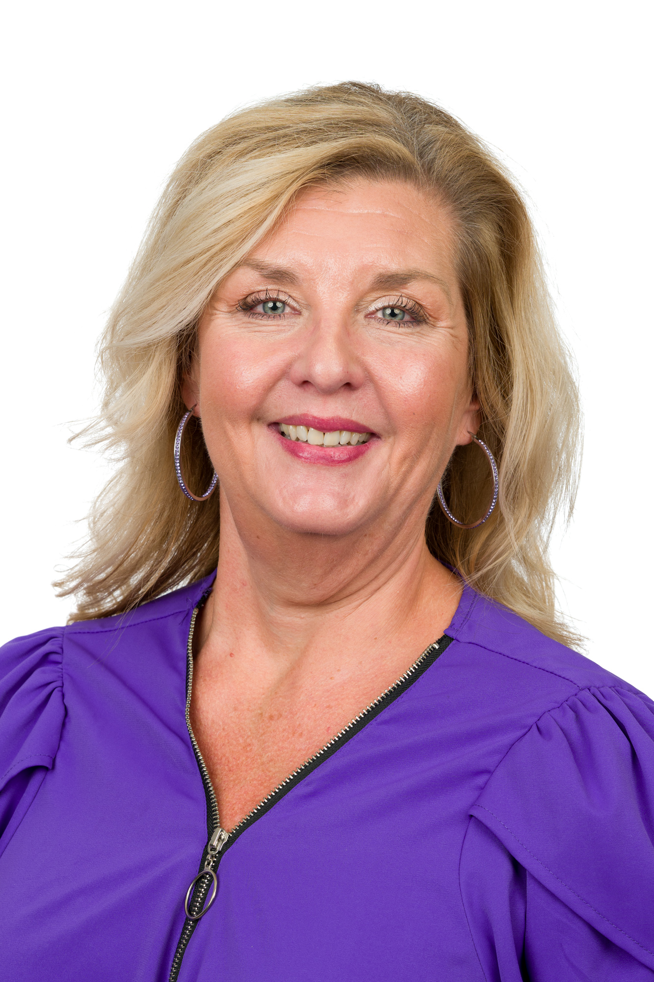 Wendi OHalloran headshot against a white backdrop