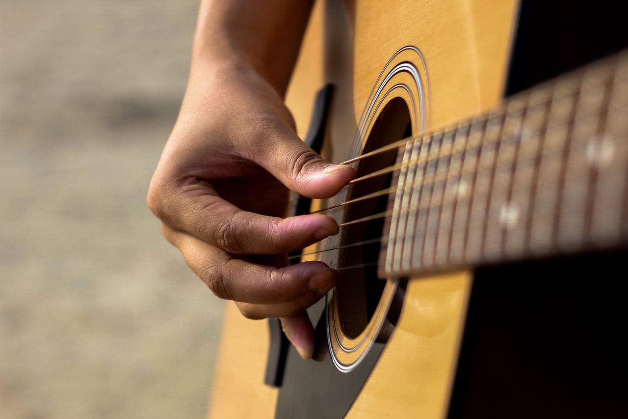 Instant guitar class to be taught on Oct. 6. Ukulele class to be offered on Oct. 8.